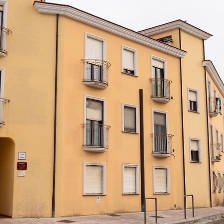 Appartamento In Centro Tortolì Екстериор снимка