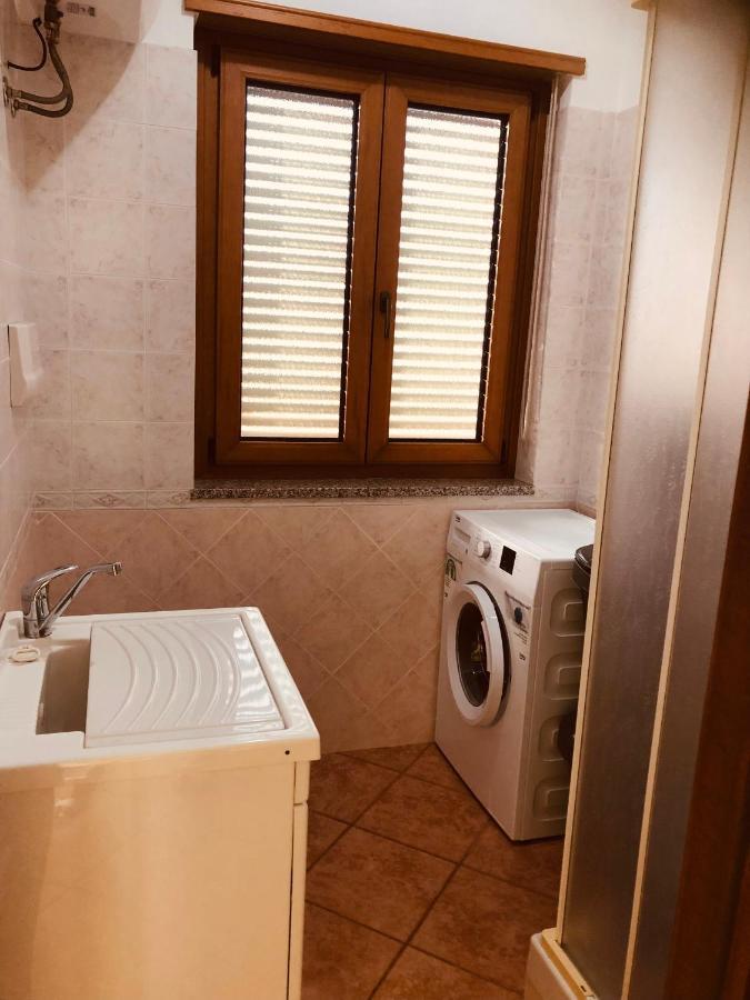 Appartamento In Centro Tortolì Екстериор снимка