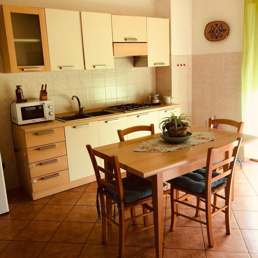 Appartamento In Centro Tortolì Екстериор снимка